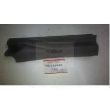 MB449449 BAKALİT MARŞBİYEL SOL ARKA LANCER 88